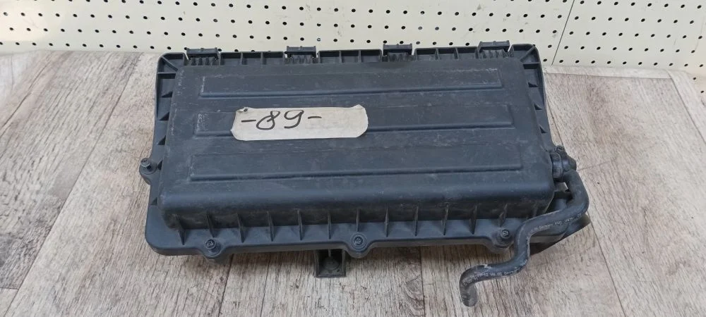 Корпус воздушного фильтра Volkswagen Polo V (2009—2015) Polo V (2009—2015) 612,  602,  6C1, V, 5