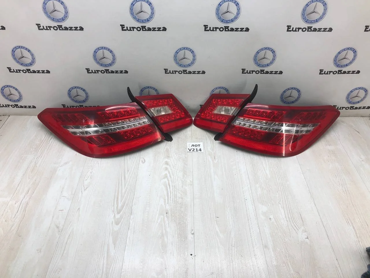 Фонари задние комплект Mercedes W207