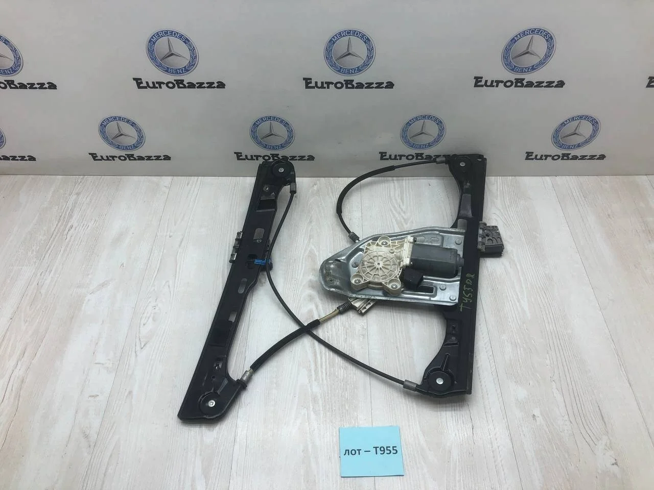 Стеклоподъемник передний правый Mercedes W203