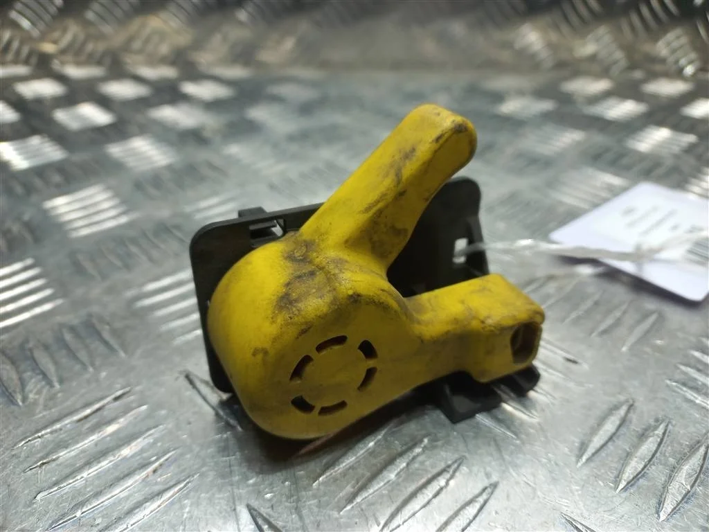 Ручка открывания капота FORD Focus III (2011—2015)