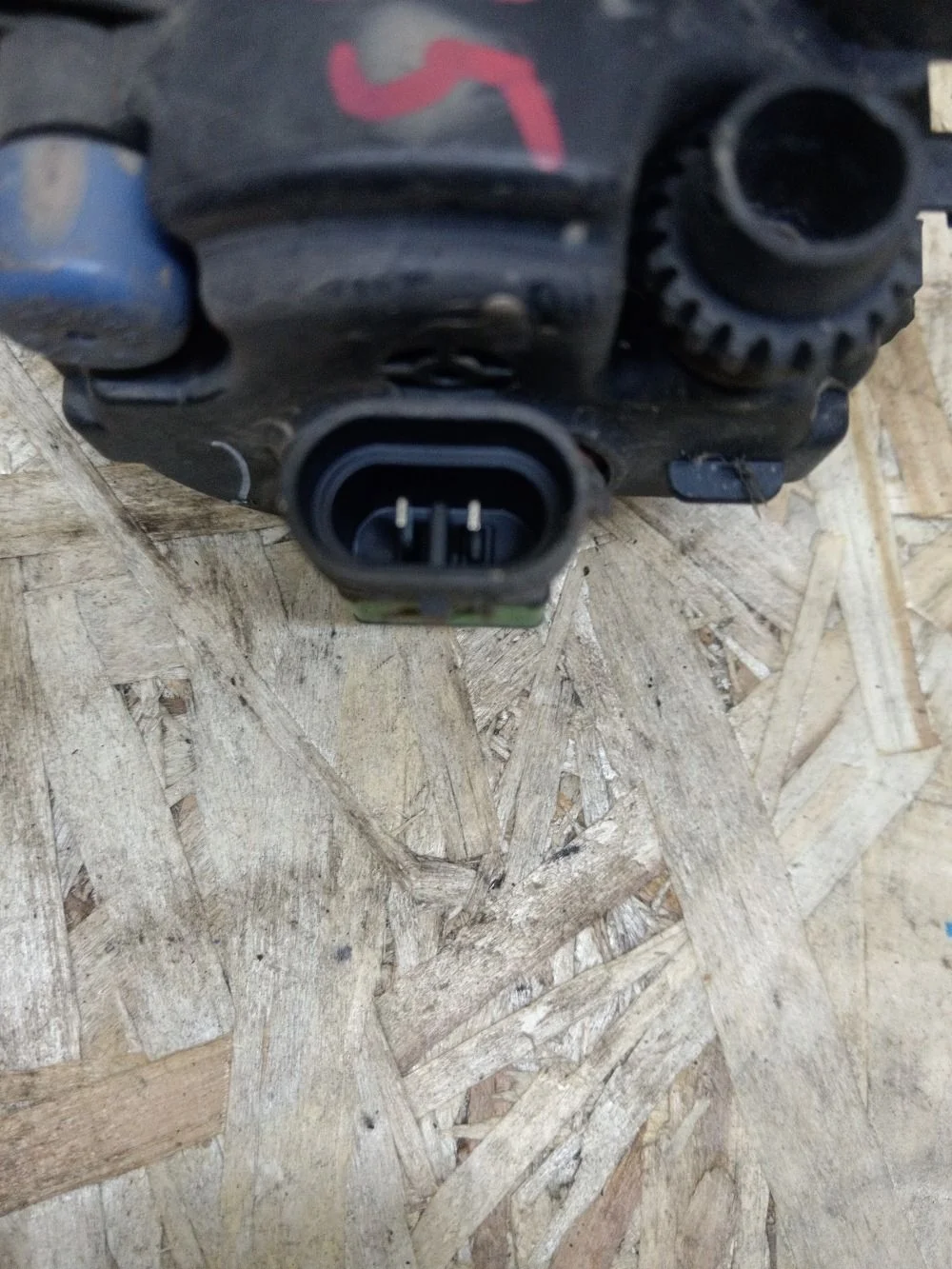 Фара противотуманная Nissan Navara D40 рестайлинг (2010—2015) 2010 KAP