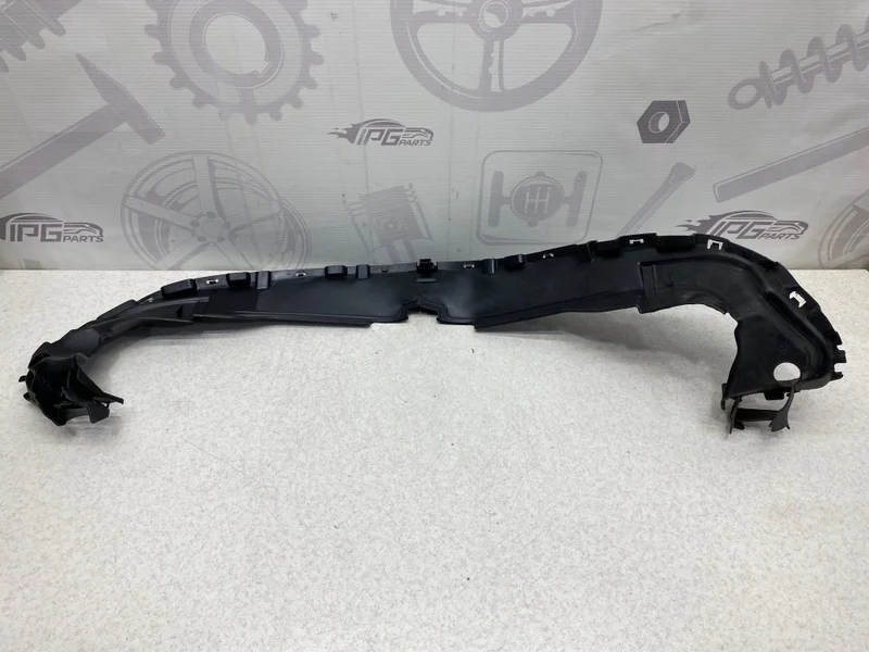 Дефлектор решетки радиатора Mercedes-benz W205