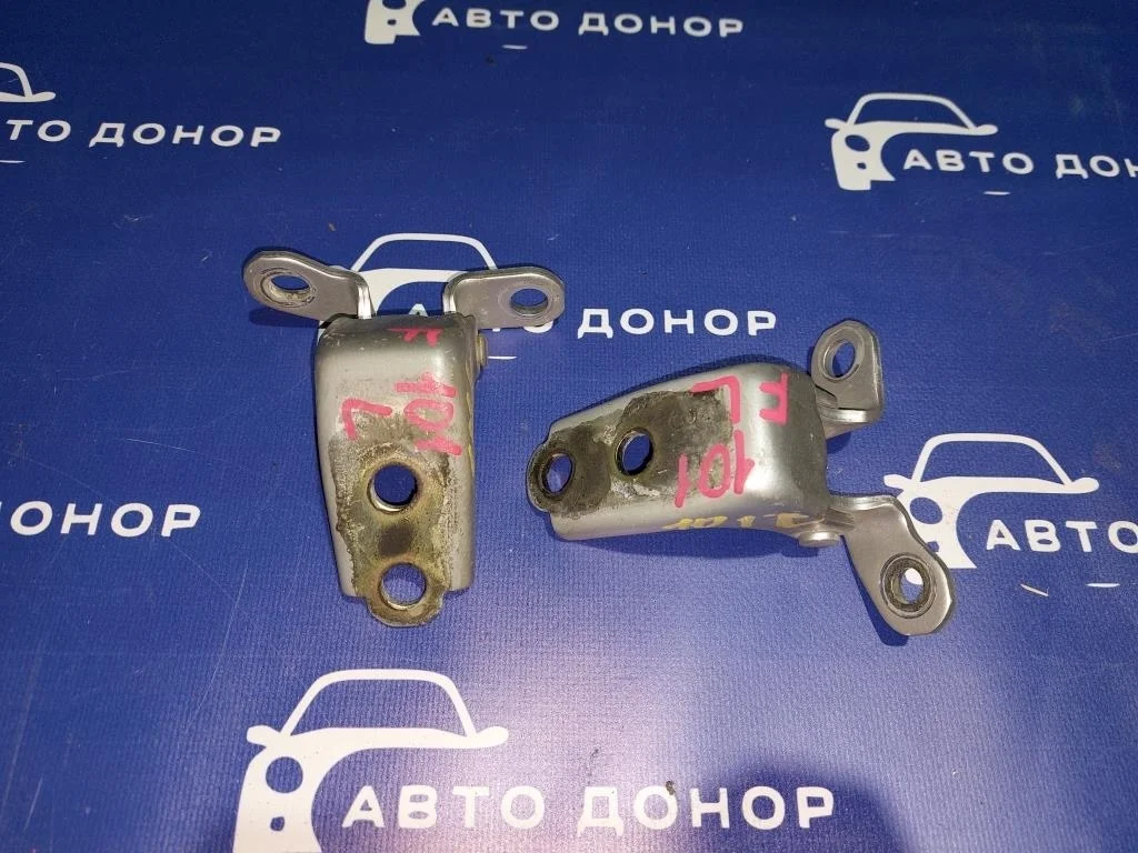 петли двери HONDA CIVIC EU1 D15B