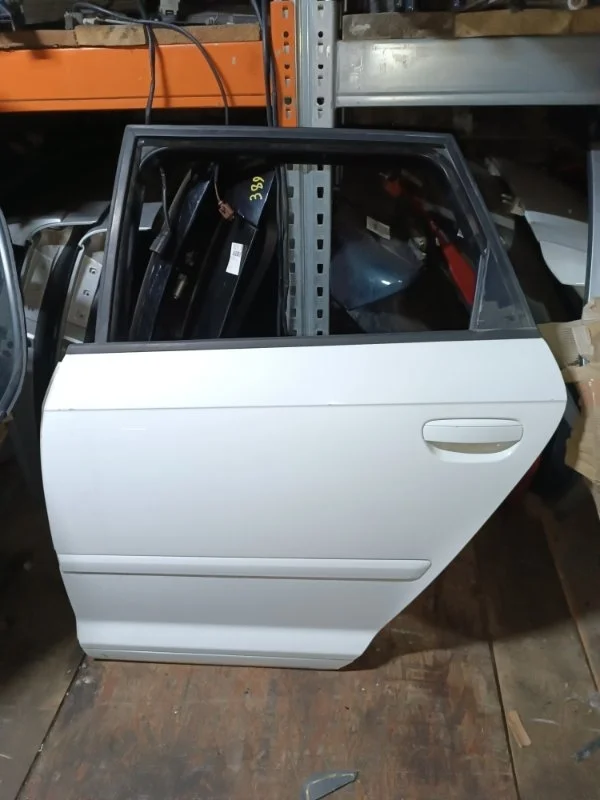 Дверь Audi A3 2009 8PA