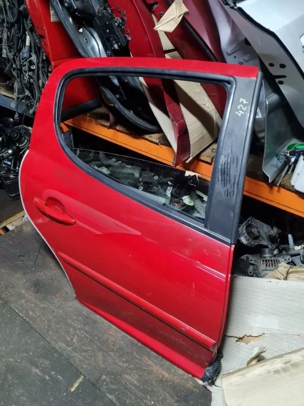 Дверь Peugeot 207 2007 WC