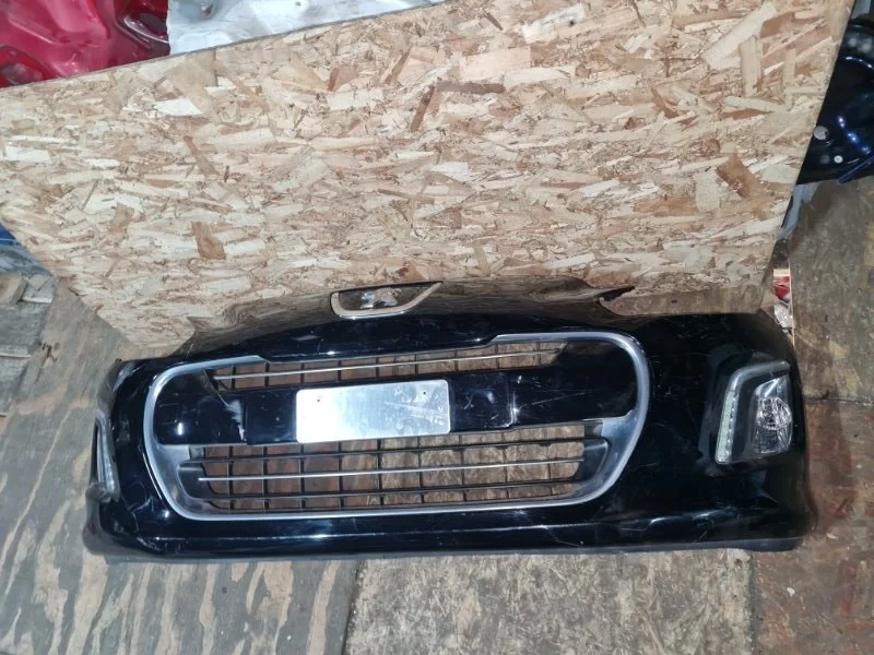 Бампер Peugeot 308 2011 4C