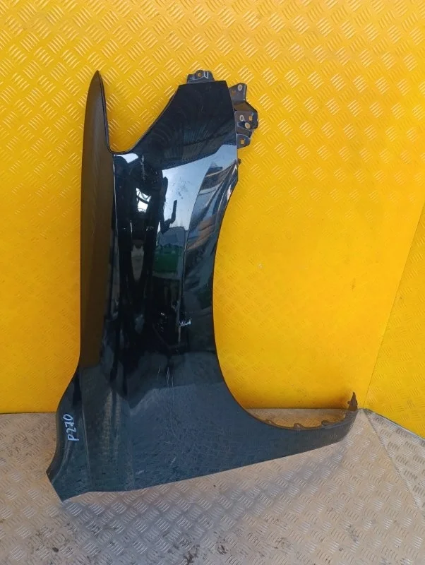 Крыло переднее правое Toyota Sequoia Ii 2008 - 2022 2008 538010C240 5.7 I 3URFE