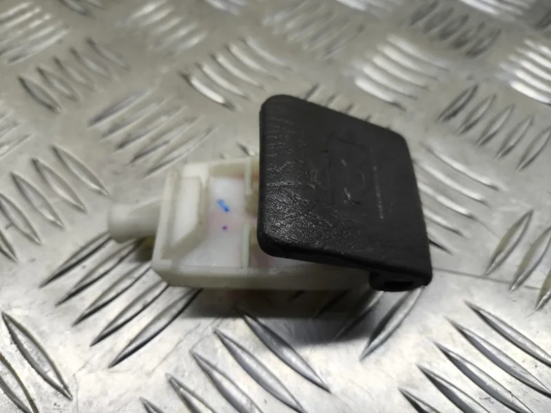 Ручка открывания капота Toyota Hilux (2005-2015) 2013 5360152010 ПИКАП 3.0 D 1KDFTV