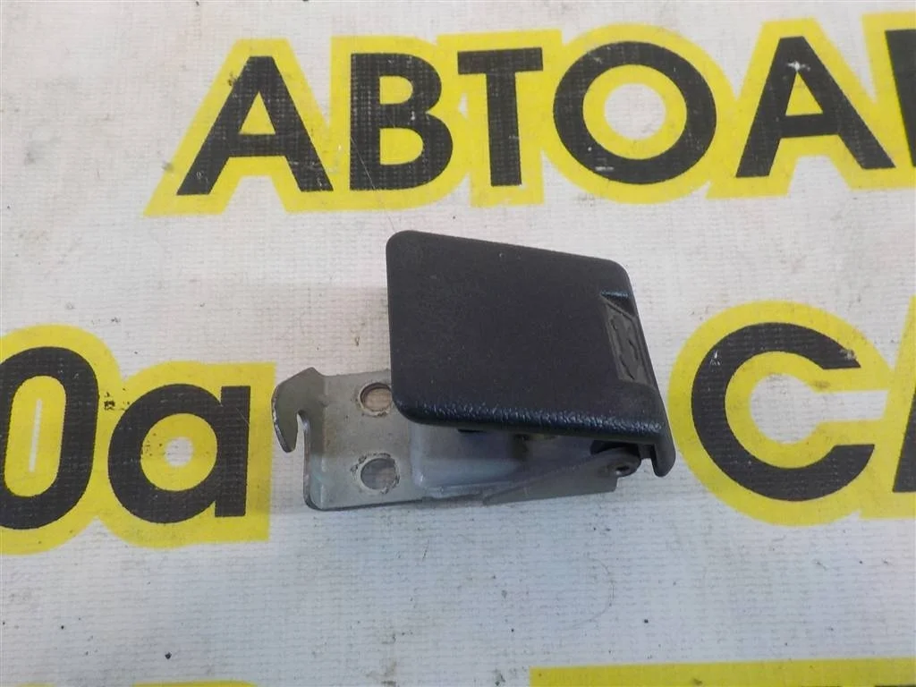 Ручка открывания капота Mitsubishi Lancer IX (2000—2007)