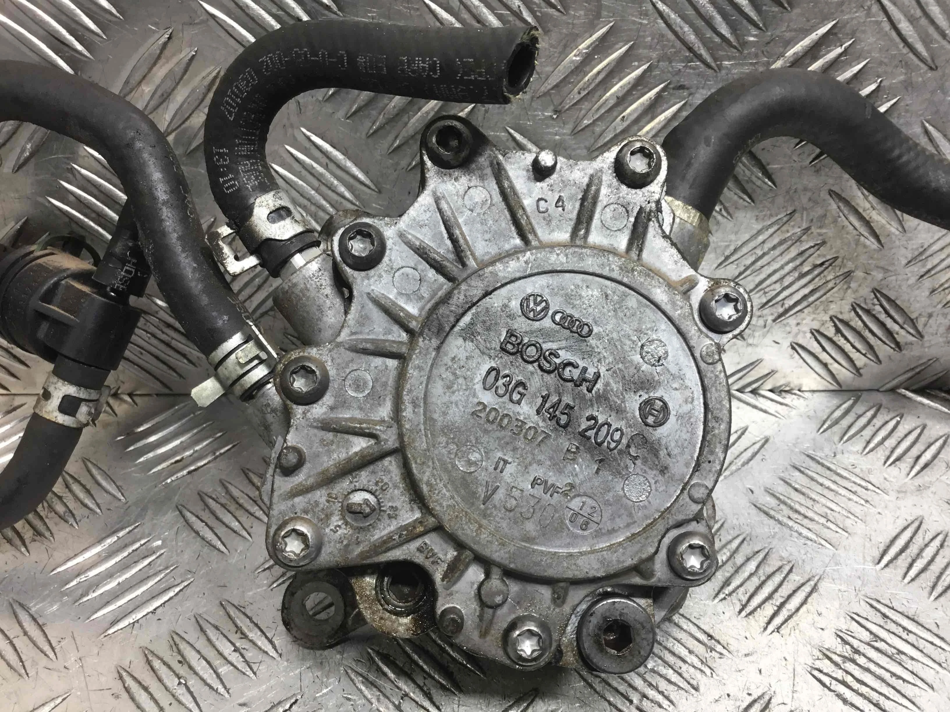 Насос вакуумный Jeep Patriot 1 поколение 2007 - 2016 дизель 2.0 CRD Механика