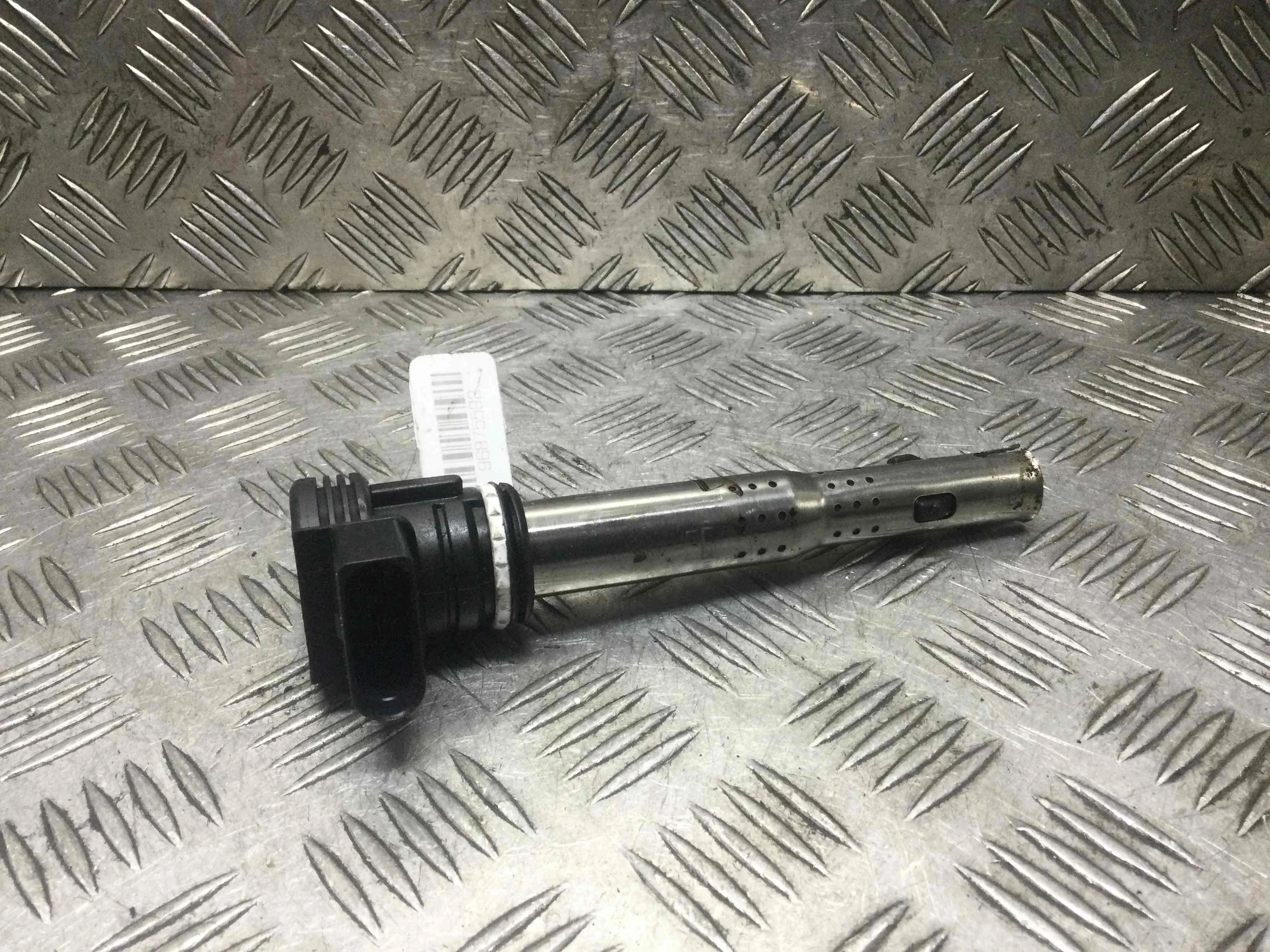 Катушка зажигания Audi A6 C6/4F (2004-2008) бензин 2.0 i Автомат Универсал