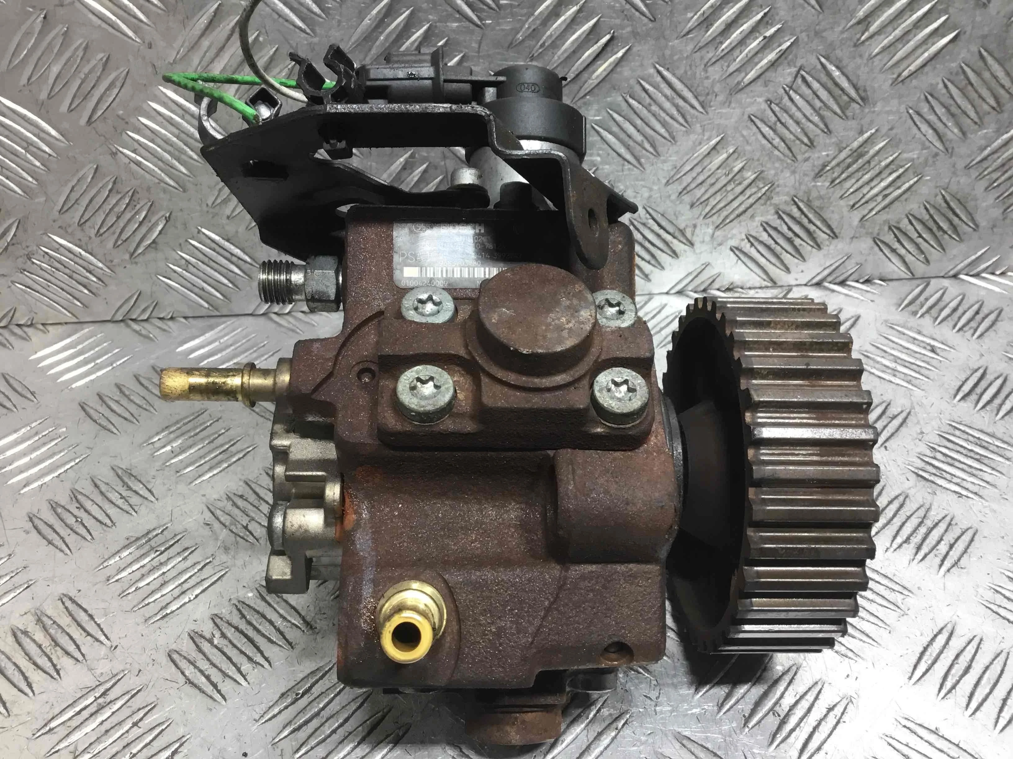 ТНВД Peugeot 3008 1 поколение (2010-2013) дизель 1.6 HDi Механика Минивэн