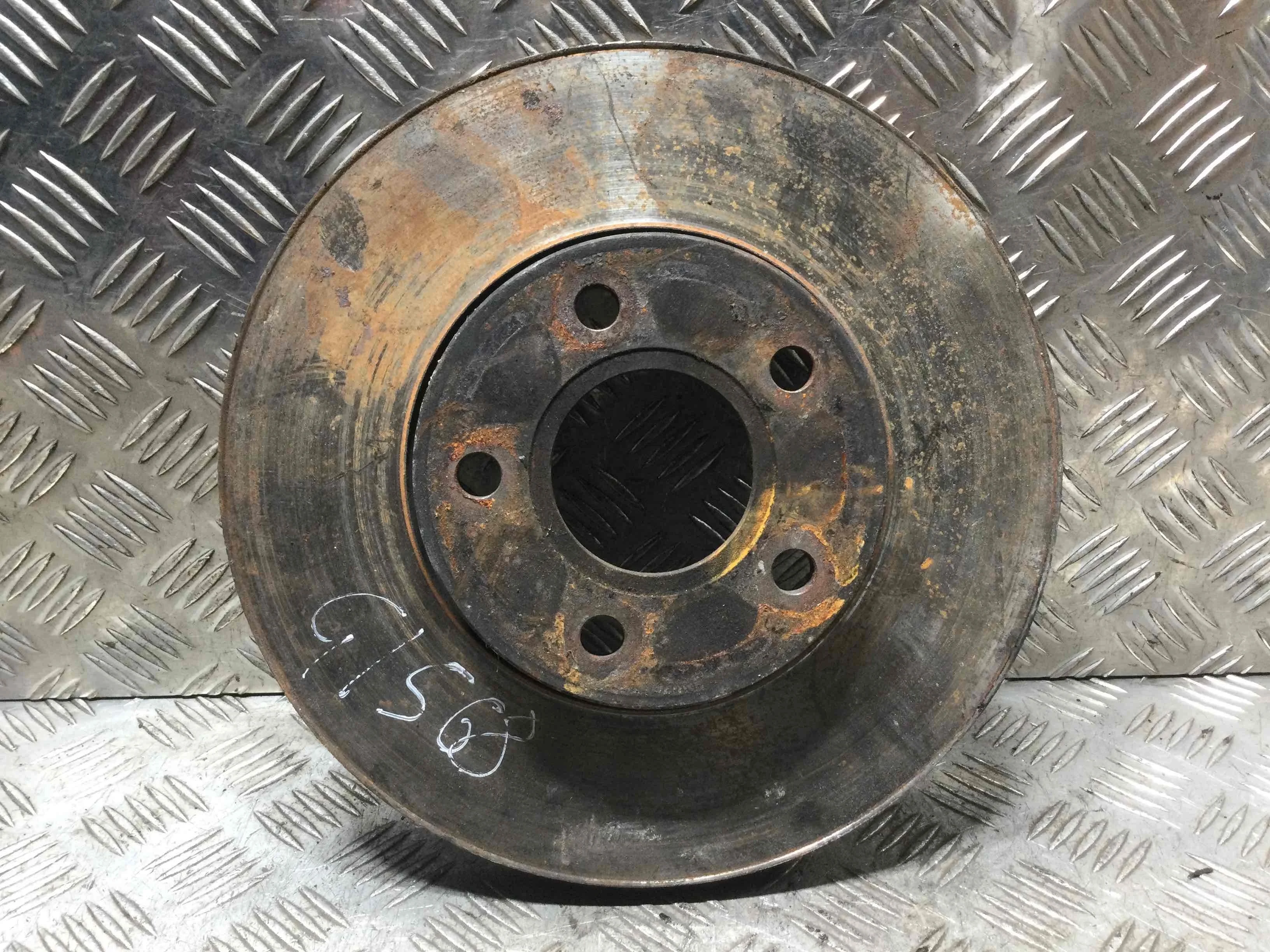 Диск тормозной передний Ford Focus 2 поколение (2005-2008) бензин 1.6 i Механика Х/б