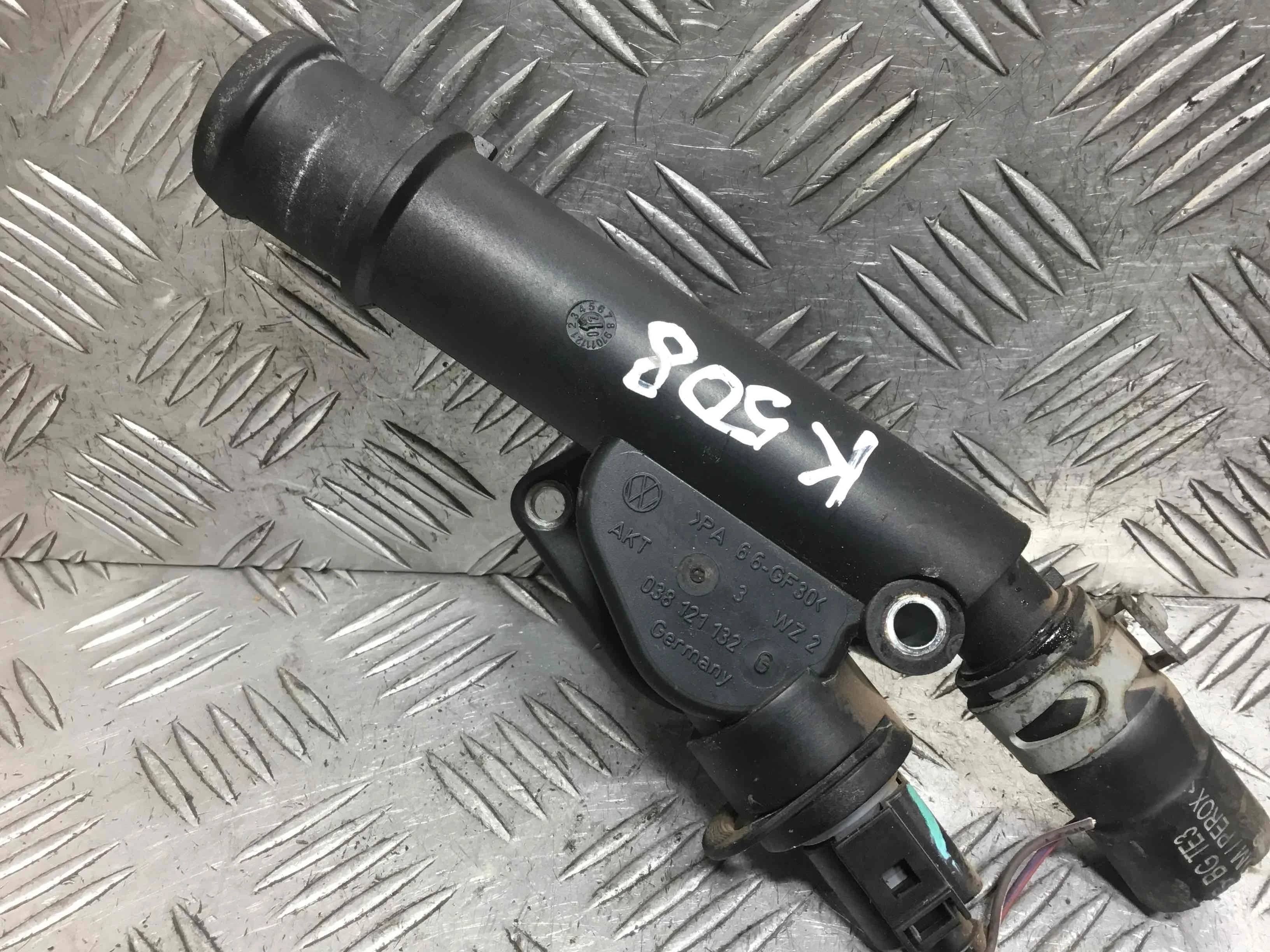 Фланец (тройник) системы охлаждения Jeep Patriot 1 поколение 2007 - 2016 дизель 2.0 CRD Механика