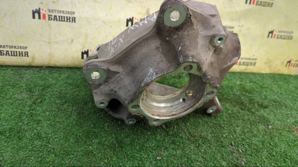 Кулак поворотный BMW X4 2019 31216882597 G02 B48B20A, передний левый