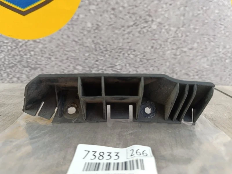 Кронштейн бампера Land Rover Range 4 2015 L405