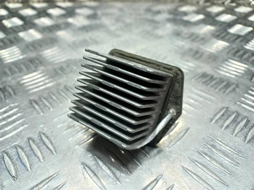 Резистор отопителя (Ежик) MITSUBISHI LANCER X (20