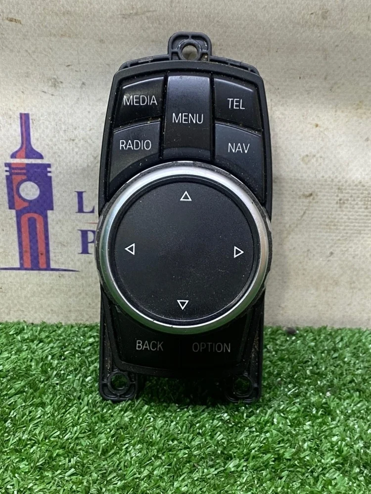 Джойстик мультимедиа BMW X5 F15