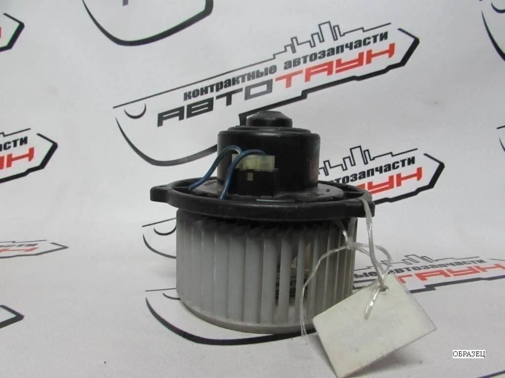 МОТОРЧИК ПЕЧКИ MAZDA L08161B10