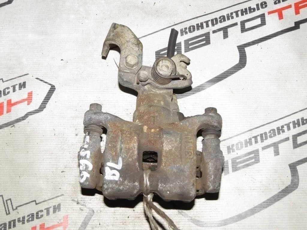 СУППОРТ В СБОРЕ MAZDA ЗАД ЛЕВО GJZA2699ZB