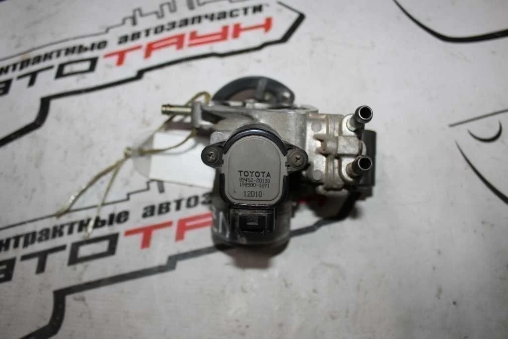 ЗАСЛОНКА ДРОССЕЛЬНАЯ TOYOTA SCION 2221021010