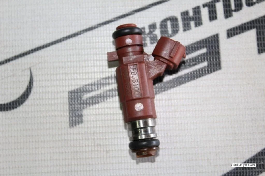 ФОРСУНКА NISSAN ... QG18-DE RB20-DE VQ20-DE VQ23-DE ... SUNNY TEANA TINO WINGROAD ... WHNY11 WHY11 WQP11 Y34 FBJB100 166005L300 КОРИЧНЕВАЯ