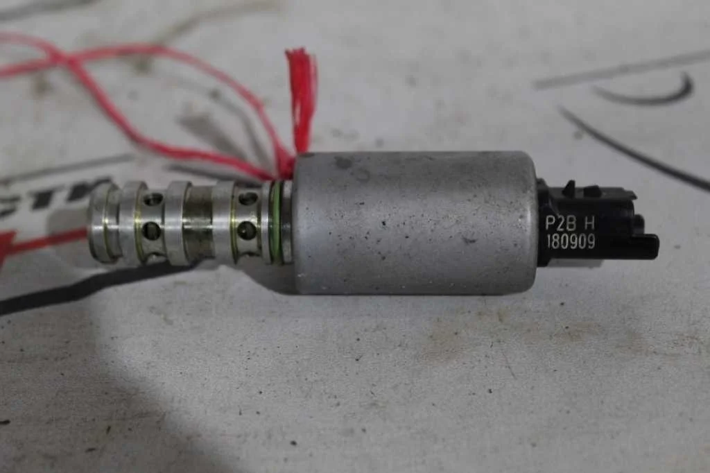 КЛАПАН VVTI PEUGEOT CITROEN BMW MINI 1922R7 ПРАВО