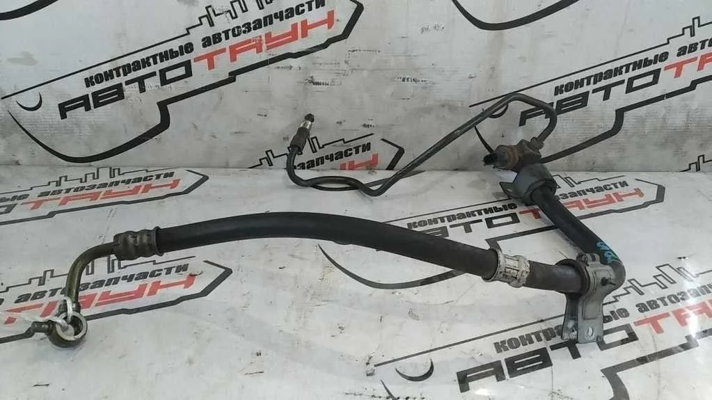 ШЛАНГ ГУР NISSAN 49720AU400