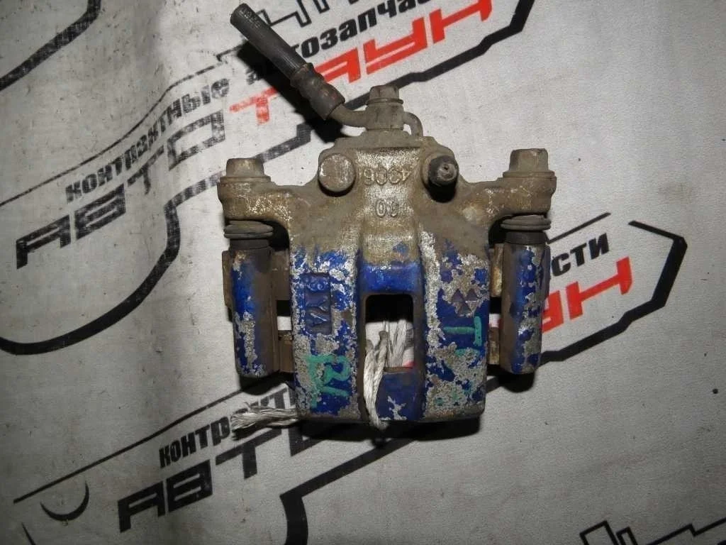 СУППОРТ В СБОРЕ NISSAN INFINITI ЗАД ЛЕВО 44011AL500