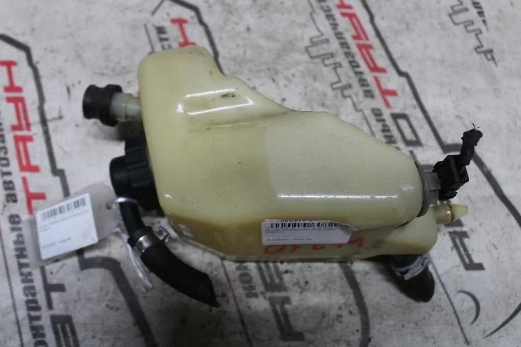 БАЧОК ГУР MERCEDES-BENZ A2103200114