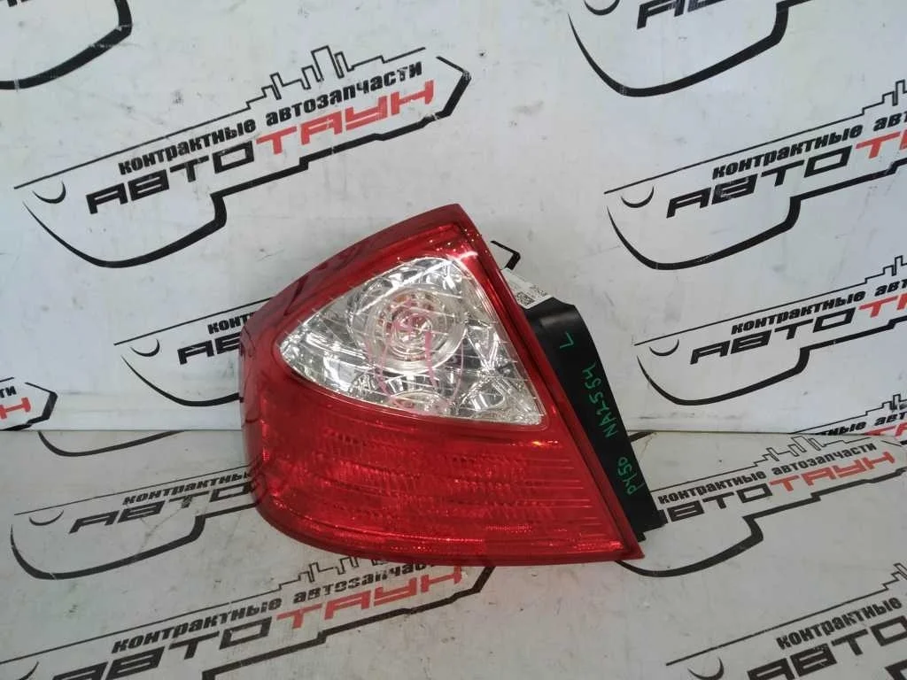 ФОНАРЬ NISSAN INFINITI ЛЕВО 26555EG025 NA2554