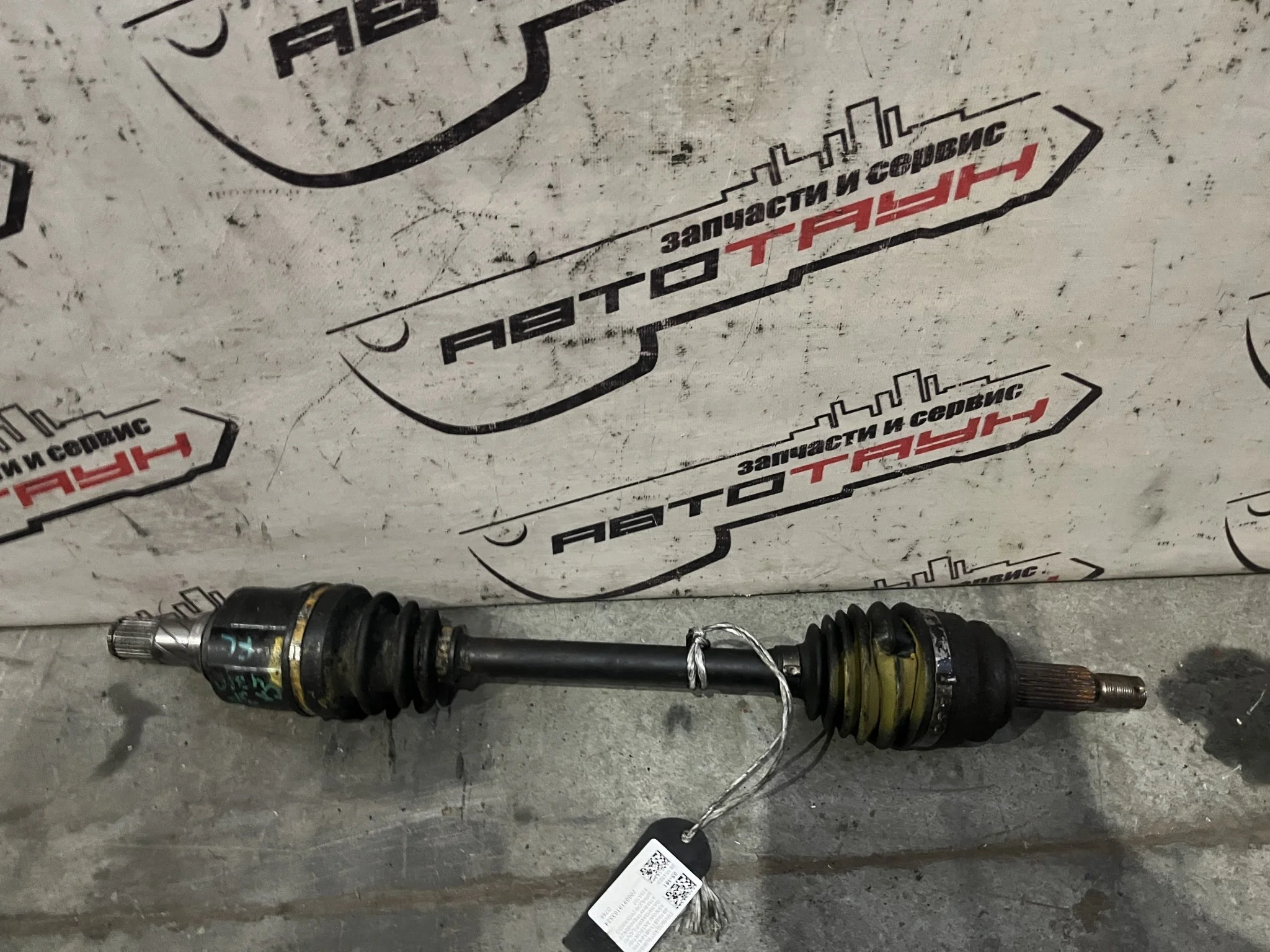 ПРИВОД MITSUBISHI ПЕРЕД ЛЕВО 3815A107 D766