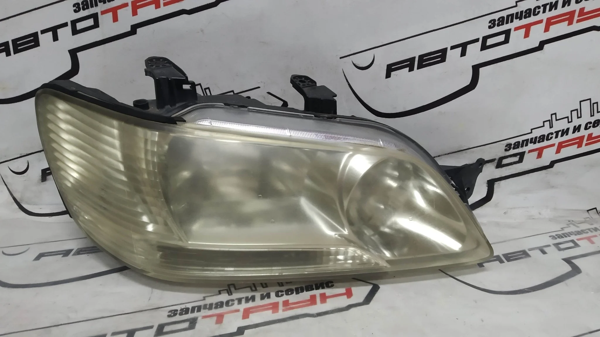 ФАРА MITSUBISHI ПРАВО MR539734 KE390Z