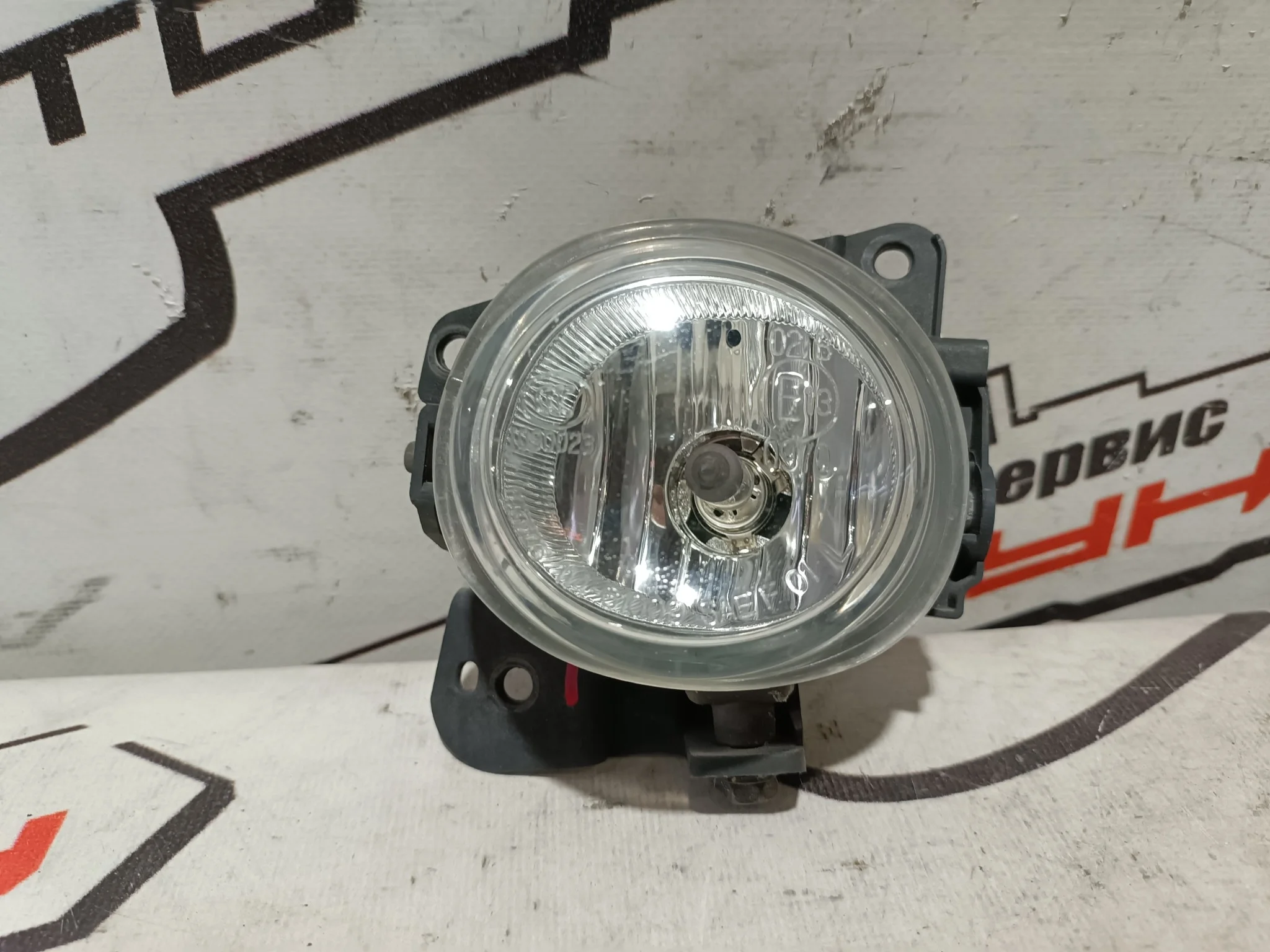 ТУМАНКА MAZDA ЛЕВО L16951690A DY235Z