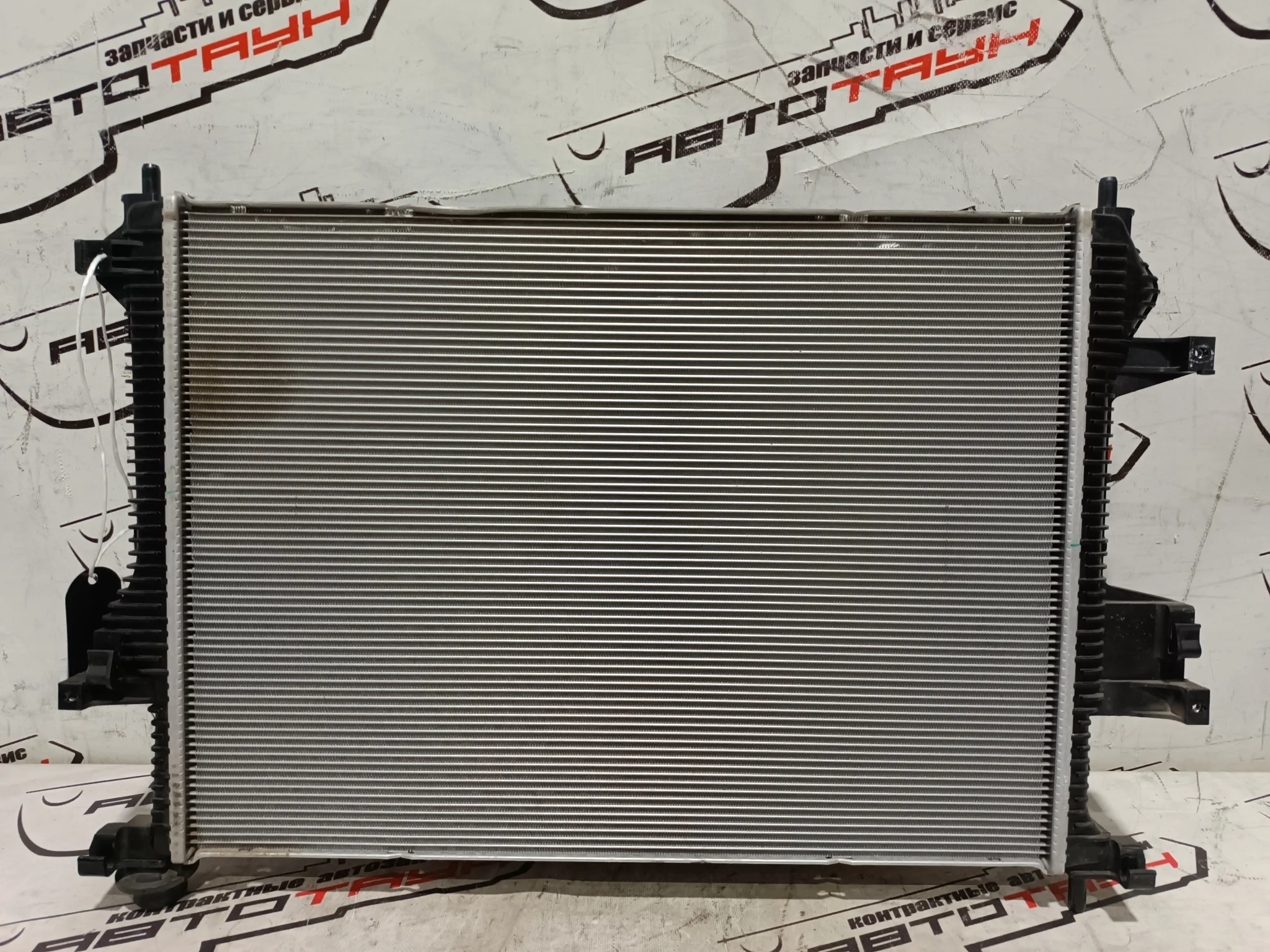 РАДИАТОР ДВИГАТЕЛЯ JAECOO JETOUR OMODA CHERY 302000021AA CH001