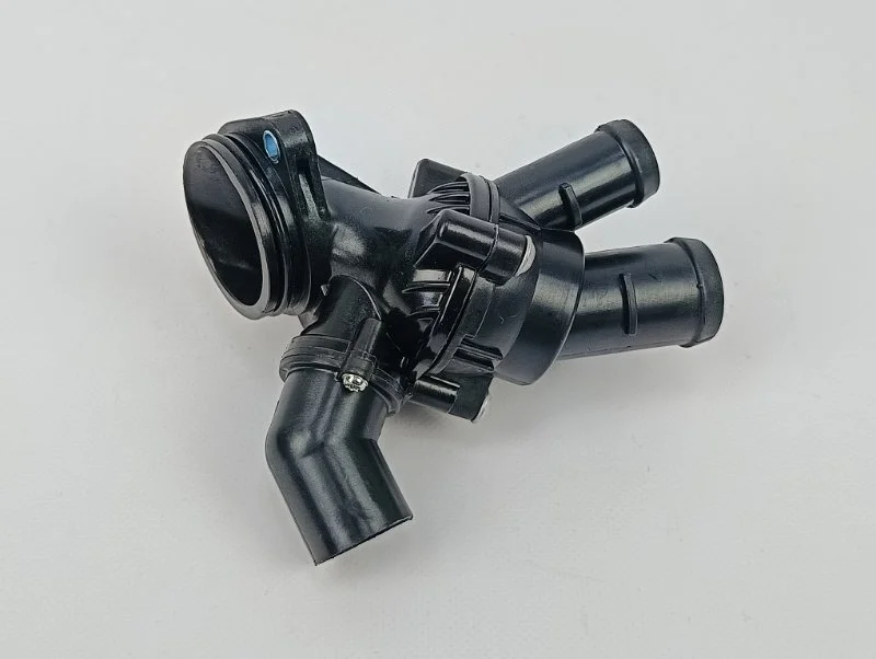 Корпус термостата Volkswagen Transporter T5