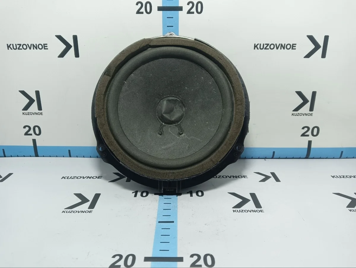 Динамик Ford Focus 2015 CB8