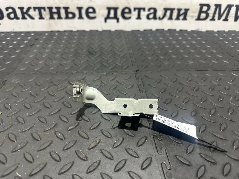 Крепление крыла BMW 535i 41357230574 F07 N55B30A, переднее правое