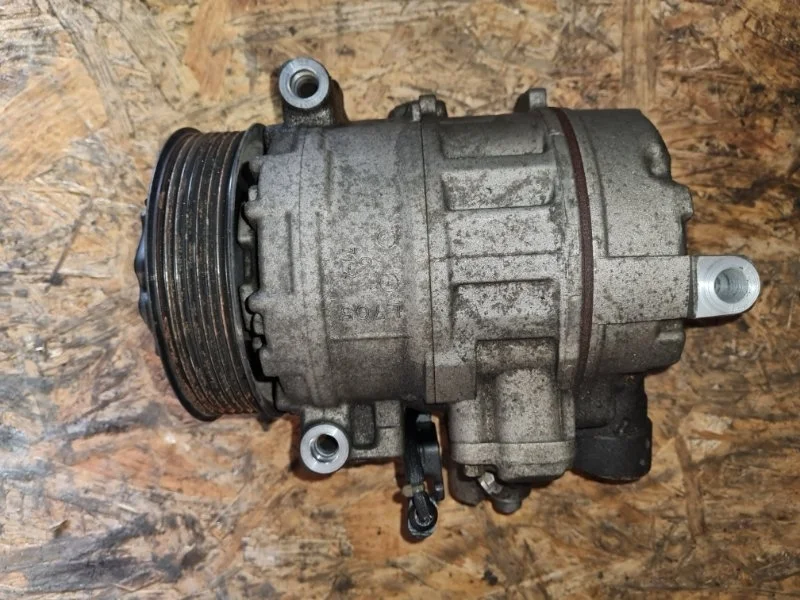 Компрессор кондиционера Porsche Cayenne 2006 955