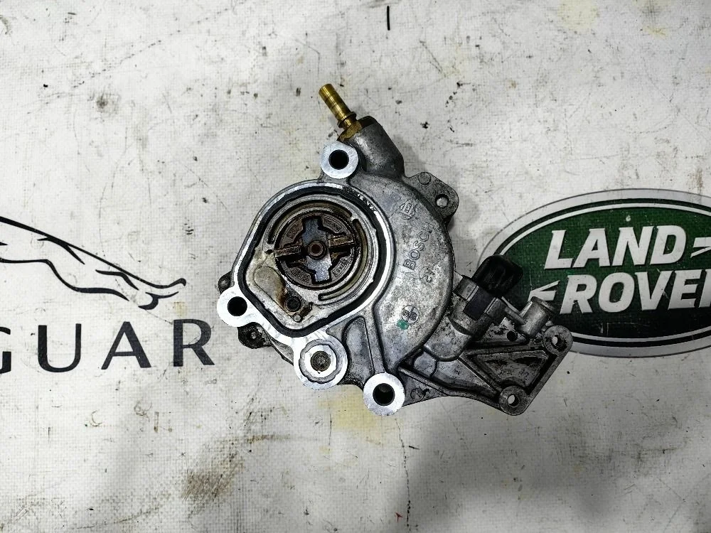 Насос вакуумный LR Freelander 2 2.2D Freelander II (2006—2010)