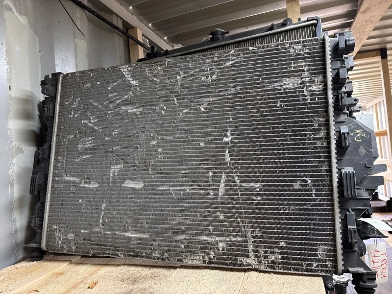 Радиатор (основной) Land Rover Freelander Ii (2006-2014) 2011 LR006714 2.2 D 224DT