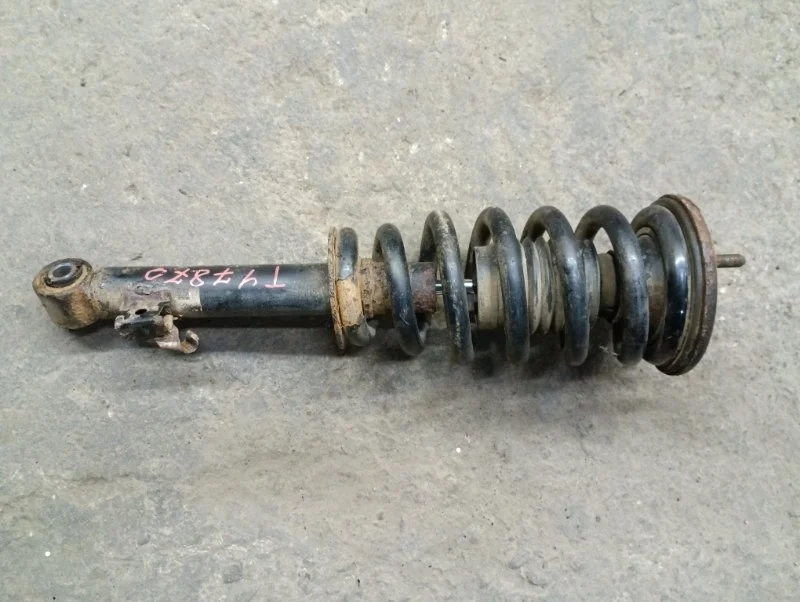 Амортизатор передний Mitsubishi L200 (2006-2015) 2011 MR992321 ПИКАП 2.5 D 4D56