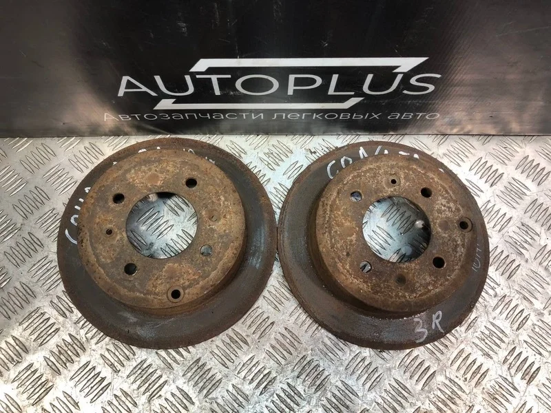 Диски тормозные Hyundai Sonata 2006 584113C000 2.0, задние