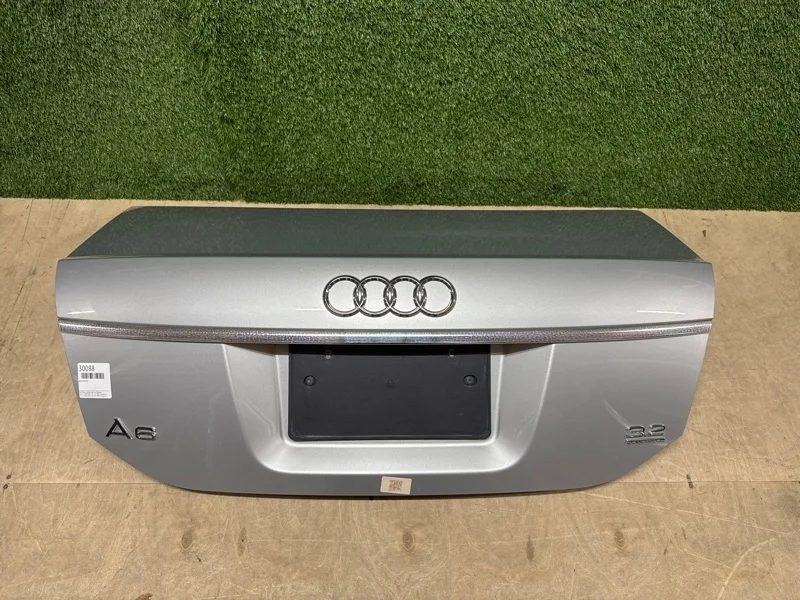 Крышка багажника Audi A6 2006 4F5827023F C6 AUK 3.2