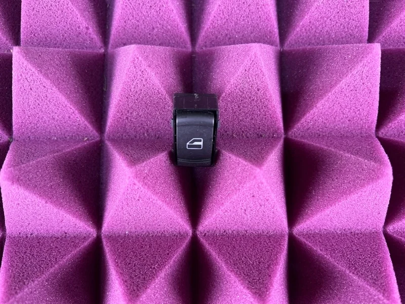 Кнопка стеклоподъемника Volkswagen Passat 2002 1J0959855 B5+ AMX 2.8