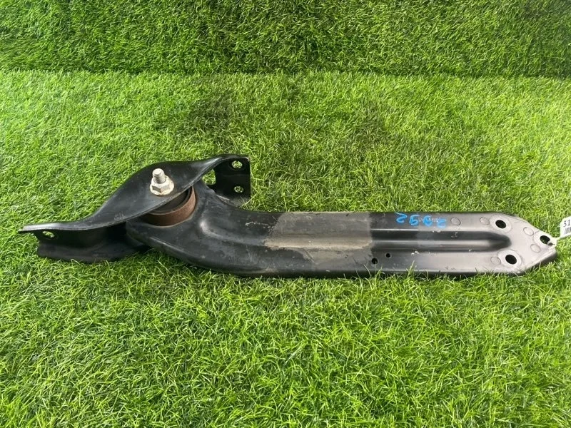 Рычаг подвески Chevrolet Captiva 2013 96626181LH C140 LE9, задний левый