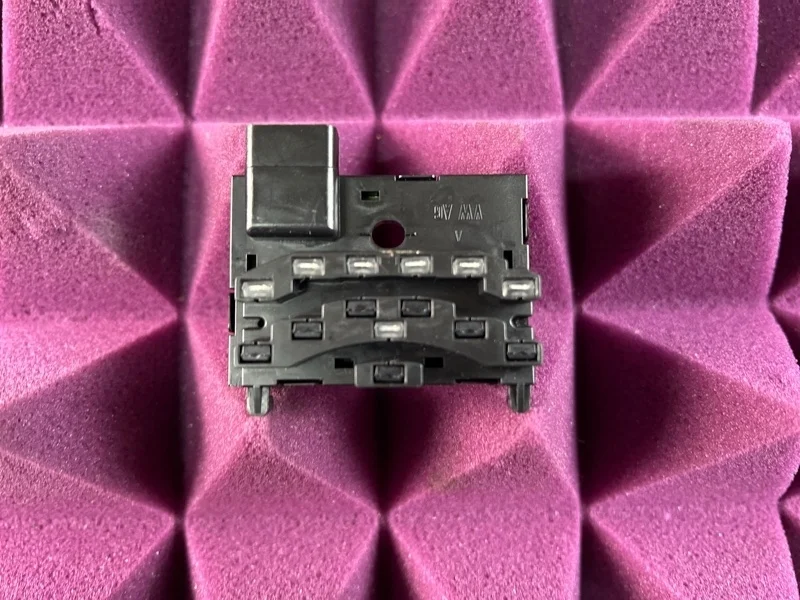 Датчик угла поворота руля Volkswagen Tiguan 2008 1K0959654 5N CAW 2.0T