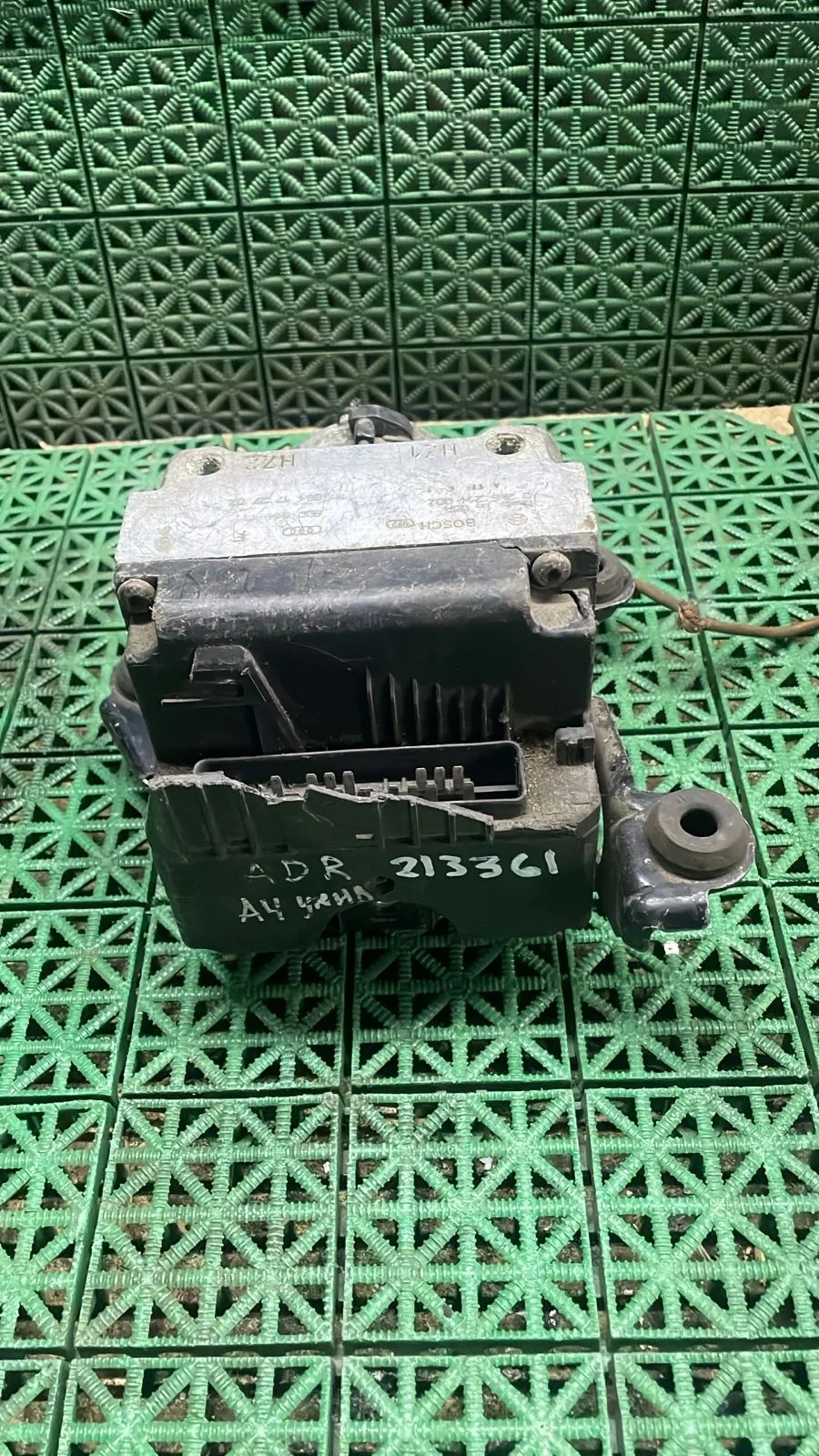 Блок ABS 8D0614111 (A) Б/У