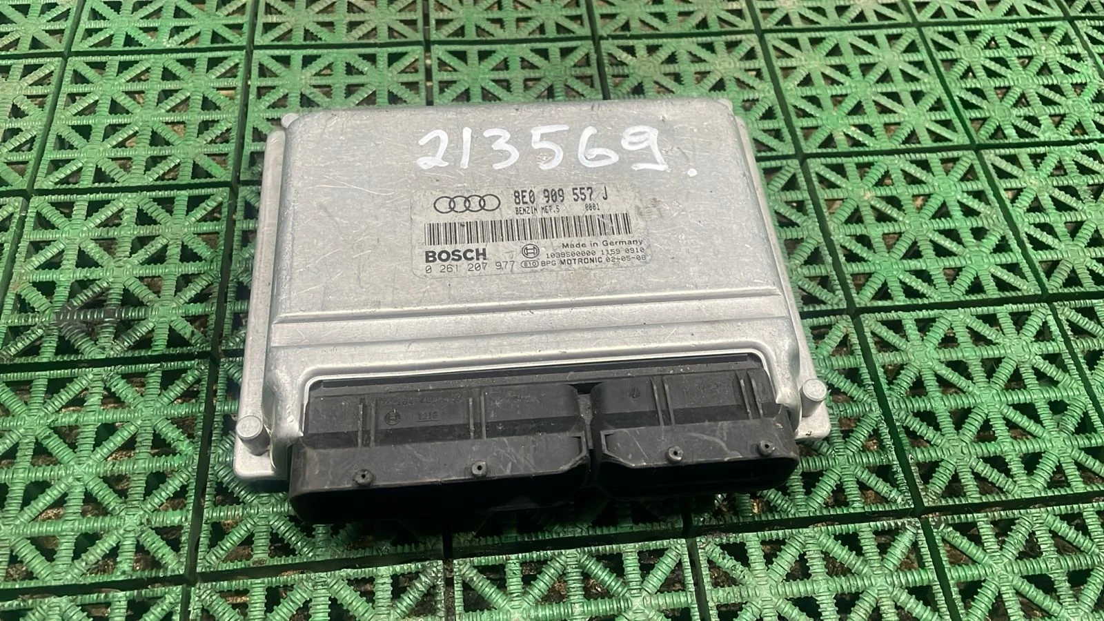 Блок управления двигателя ДВС ЭБУ AUDI A4 8E, A6 C5 2,0 ALT 2001- Б/У A4 8E(2001-2004);A6 C5(1997-2004)