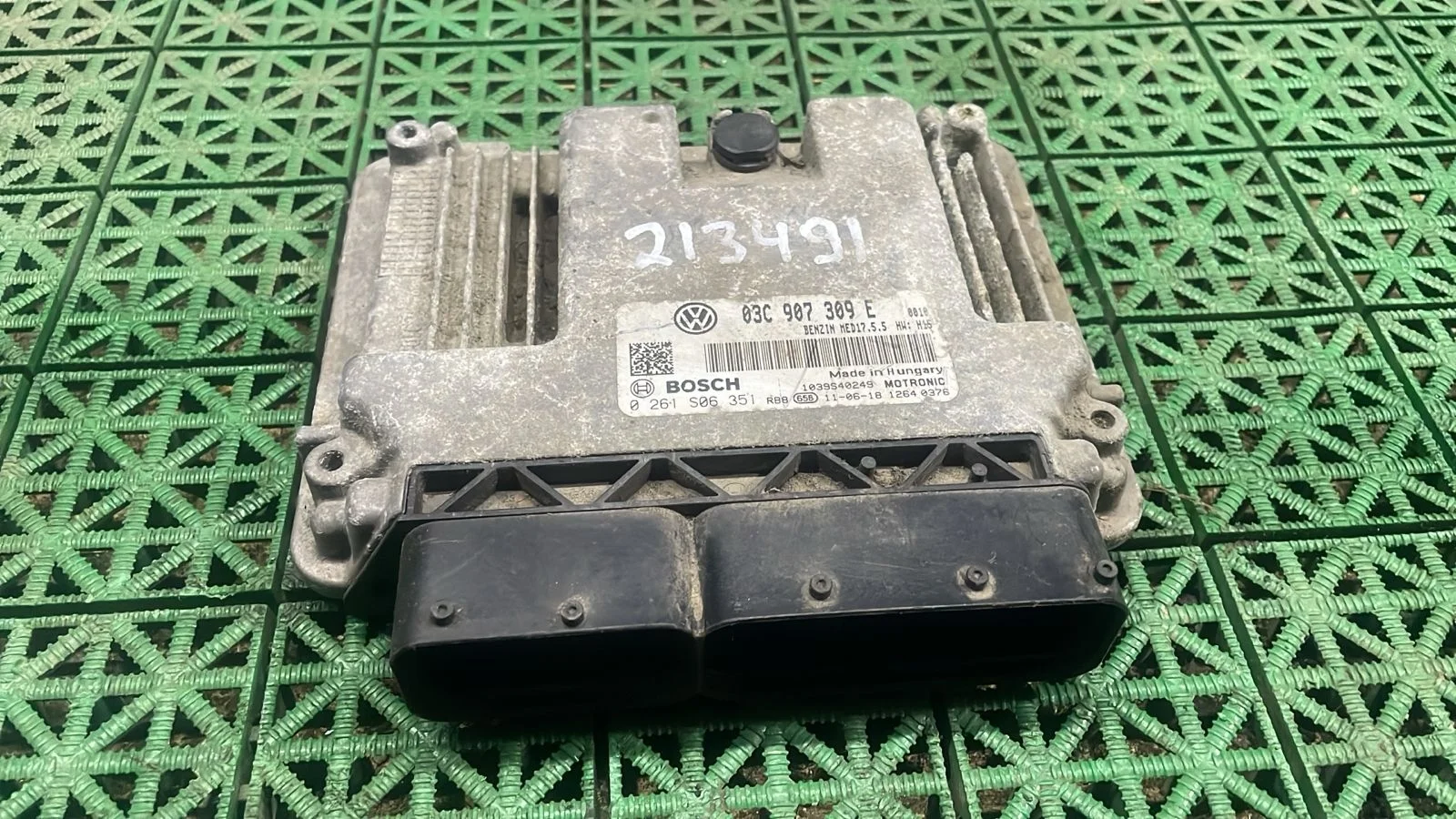 Блок управления двигателя ДВС ЭБУ VOLKSWAGEN GOLF 6 1,4 CAXA Б/У GOLF 6(2009-2013)